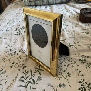 Elegant Gold Picture Frame